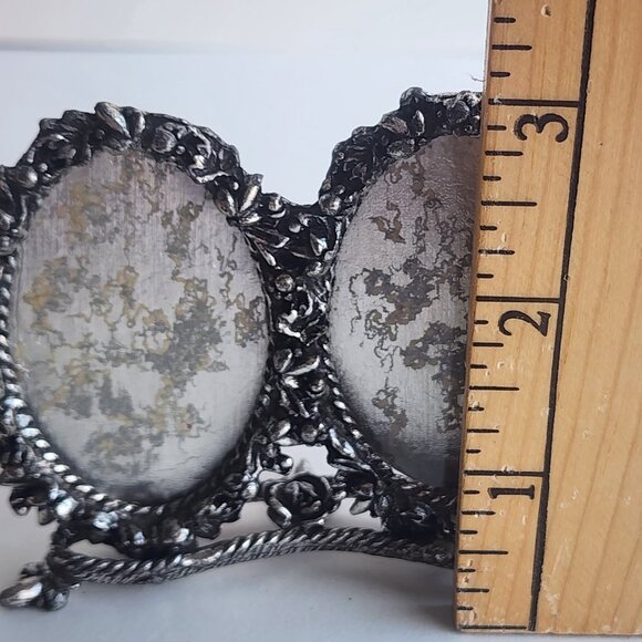 Vintage Ornate metal Double Picture Frame Original Velvet Background - Picture 9 of 9